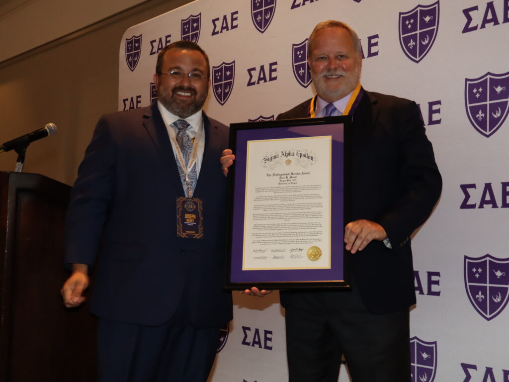 Morell receives his Distinguished Service Award