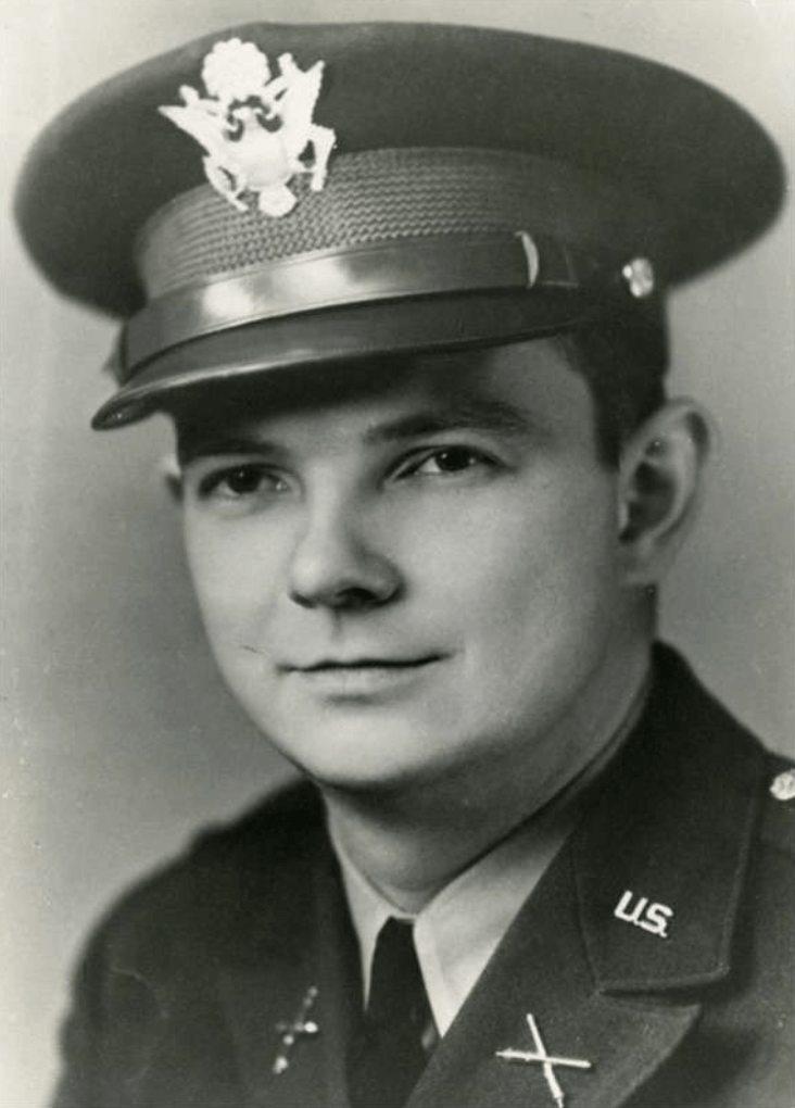 Eugene Armstrong (Iowa State '40) Honored in 2025 Gold Star Ceremony